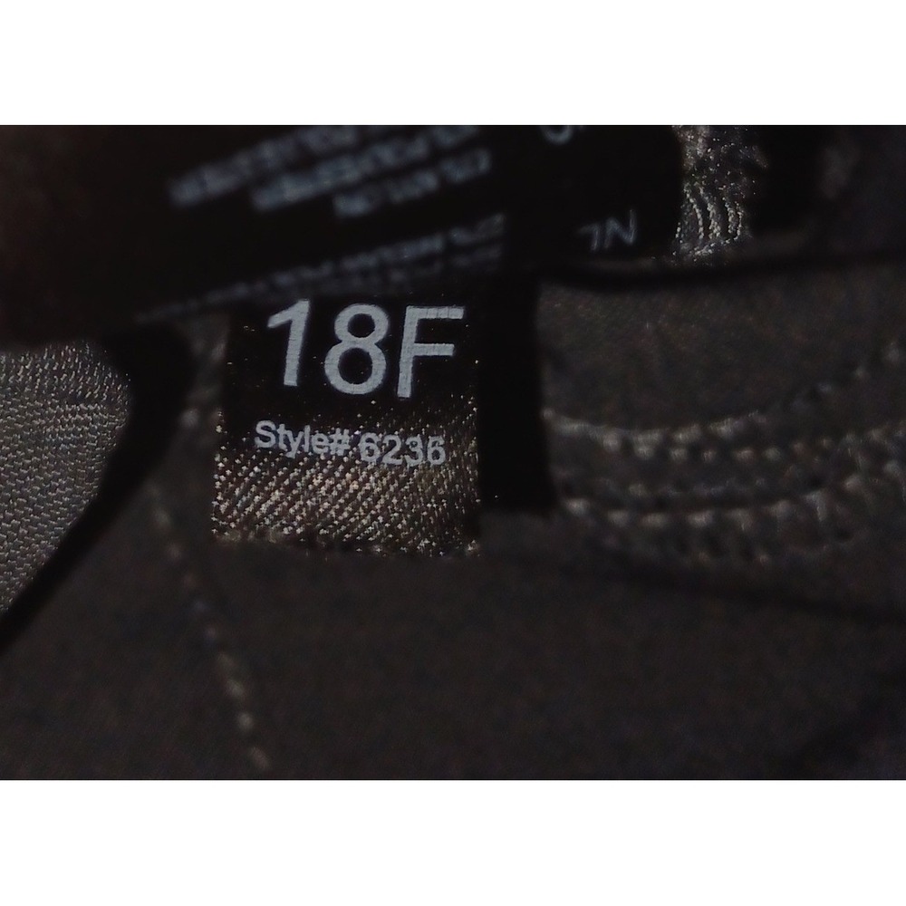 Kuhl Trekr Kapri Crop Pant Size 10 Stretch Gray Hiking Outdoor Travel Athleisure - Picture 5 of 10